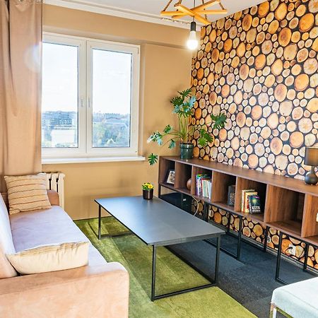 Podwislocze 40 Self Check-In Apartment เชชูฟ ภายนอก รูปภาพ