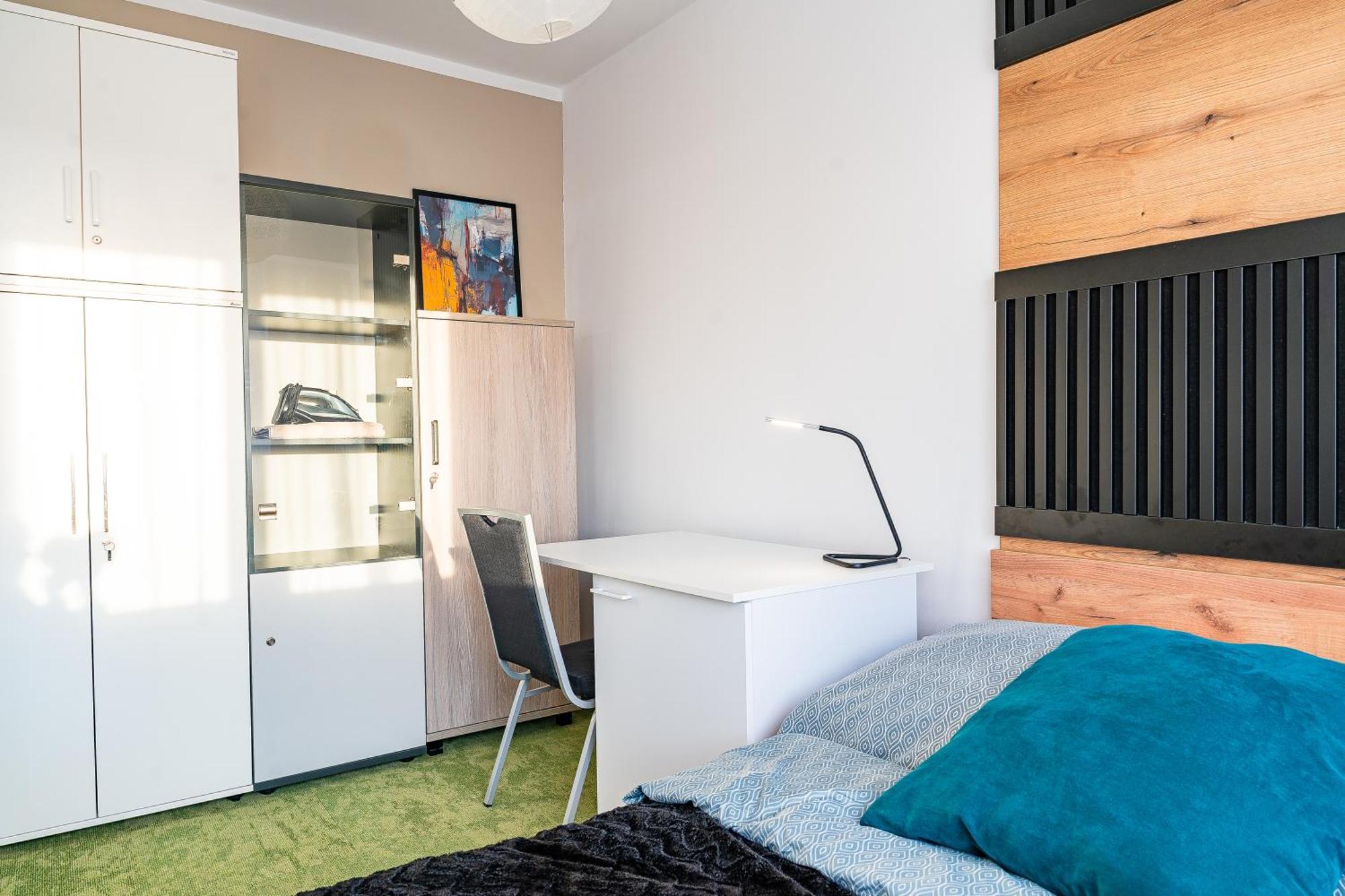Podwislocze 40 Self Check-In Apartment เชชูฟ ภายนอก รูปภาพ